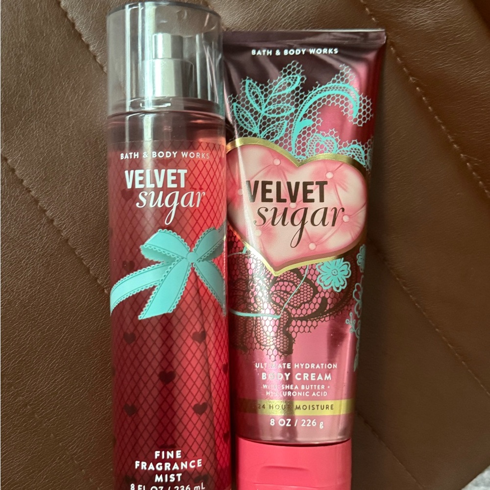 Bath and bodywork’s velvet sugar